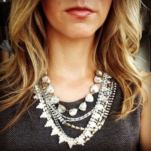 :: S&D Classic Somervell Crystal Necklace - Picture 5 of 8